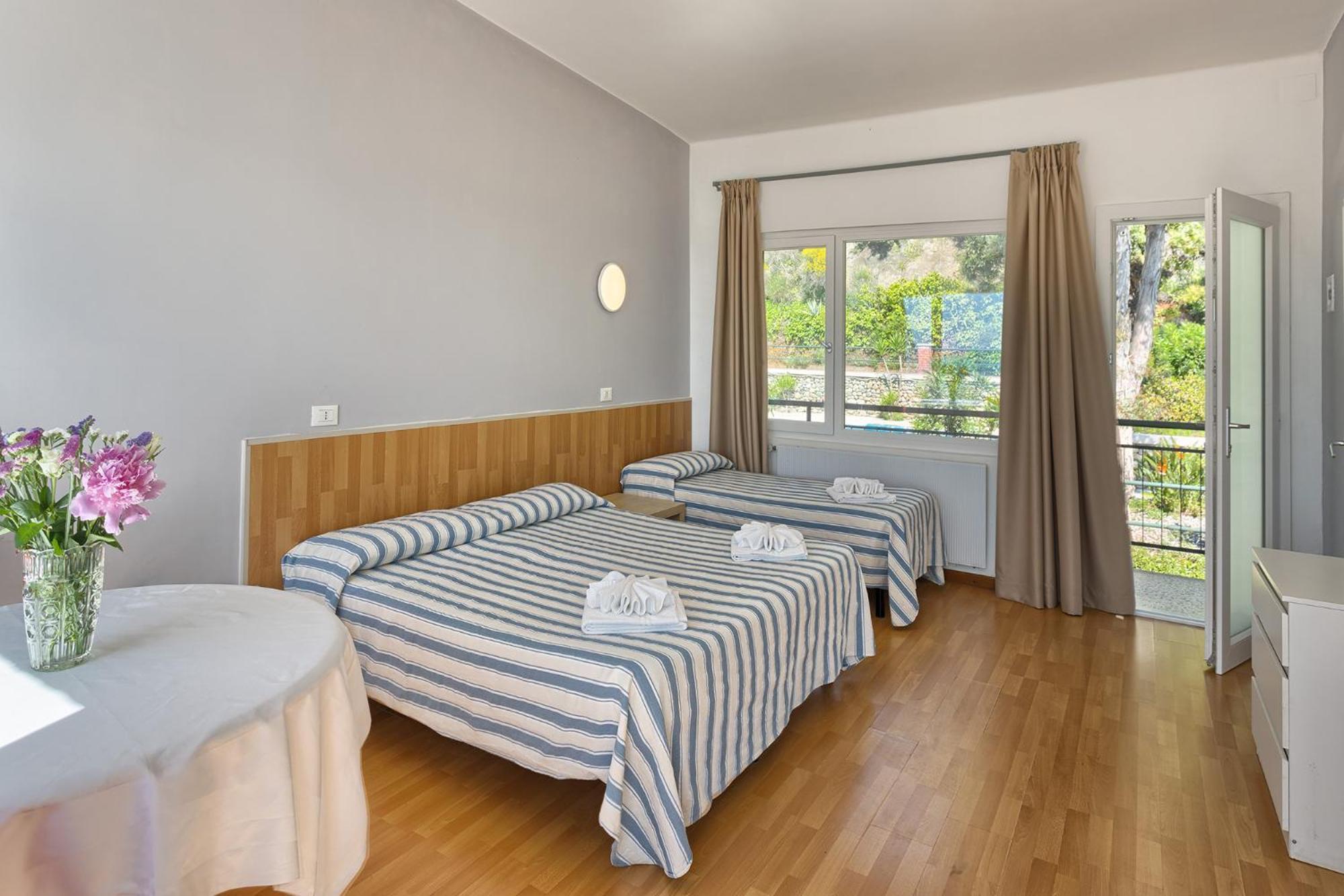 Blue Beach Bussana Nuova Εξωτερικό φωτογραφία